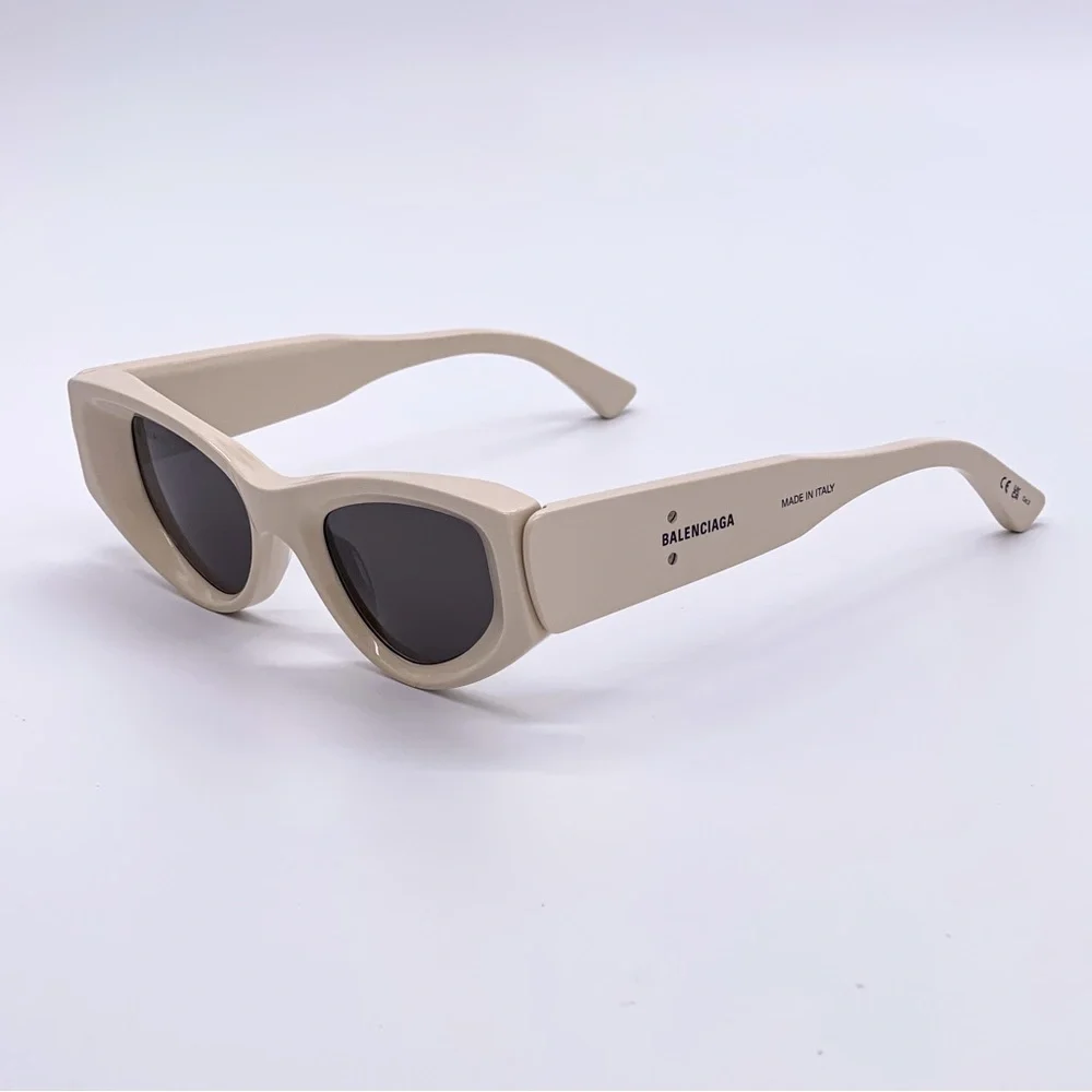 NEW BALENCIAGA BB0243S 003 CAT EYE WOMEN SUNGLASSES - Picture 4 of 12